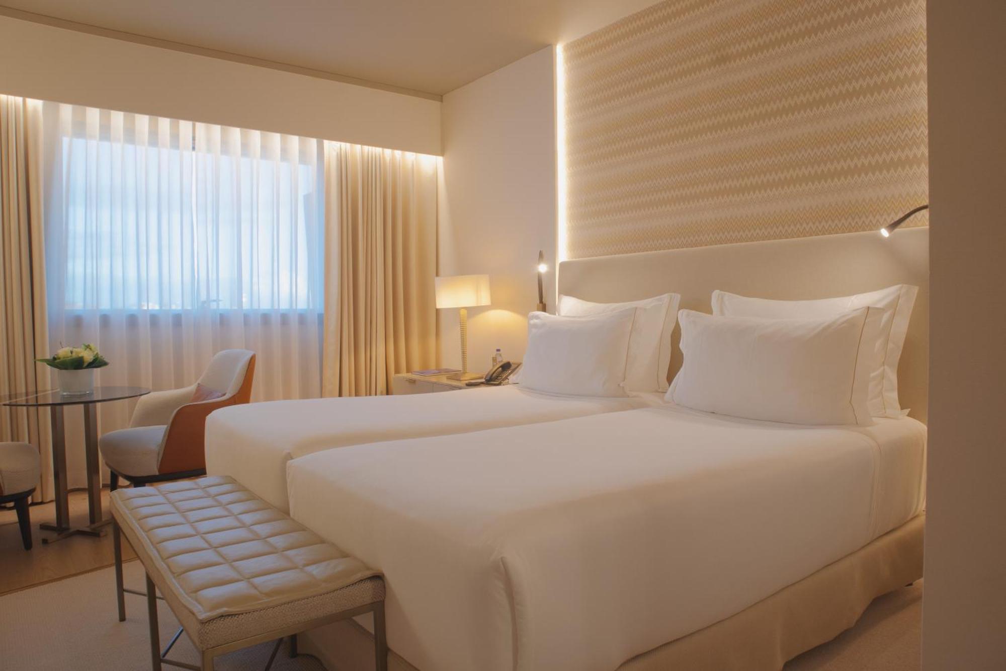 Epic Sana Marquês Hotel
